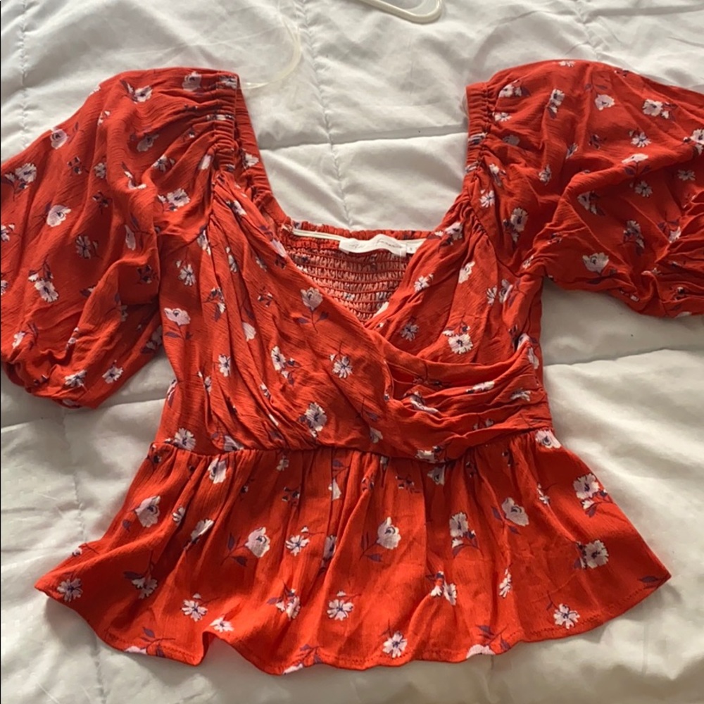 Flowy top
